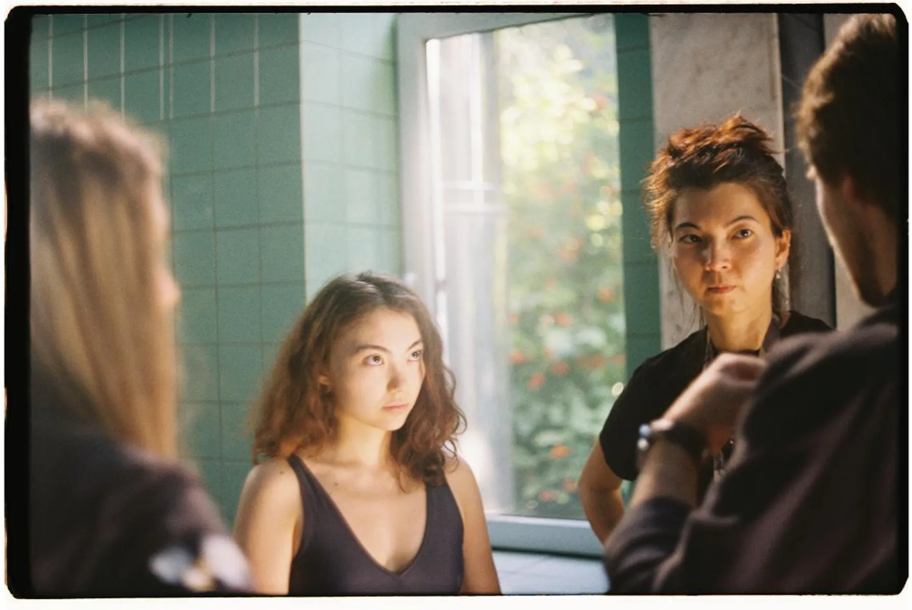 Жас қара нәсілді әйелдің порно видеосы