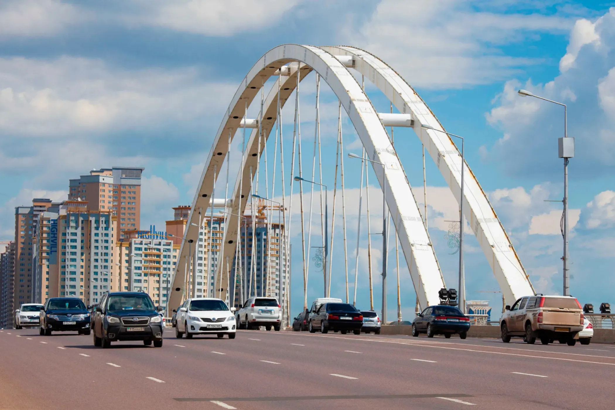 Astana auto. Астана мост. Астана дороги. Астана машины. Казахстан улицы.