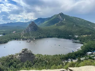 instagram / parkburabay