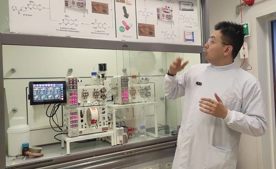 Суретте Қыран Қасым/ Фото Айнұр Шошаева 