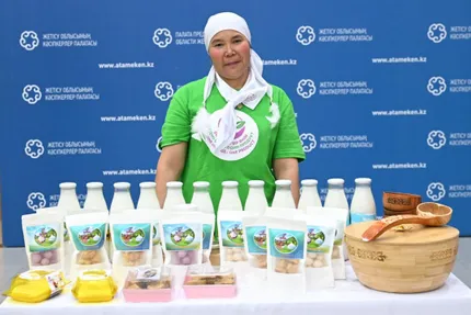 Жұмабай Мұсабеков, Дмитрий Ерофеев