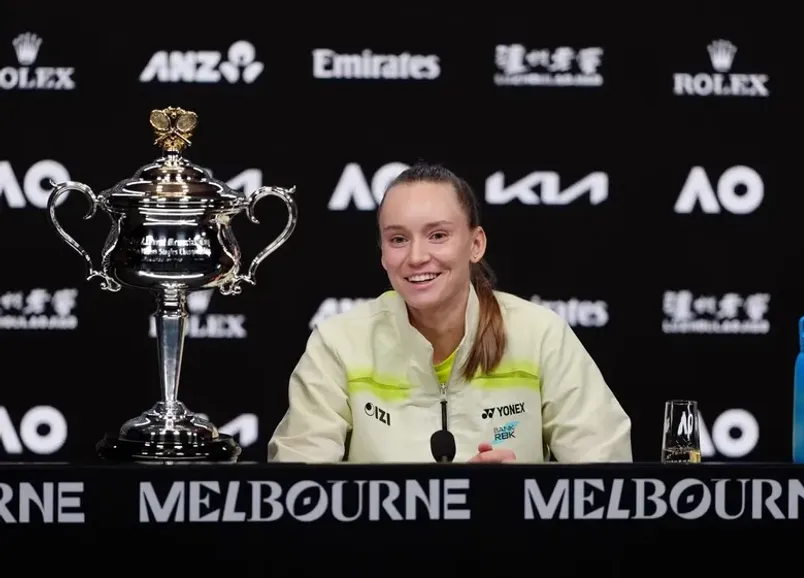 instagram.com/lenarybakina