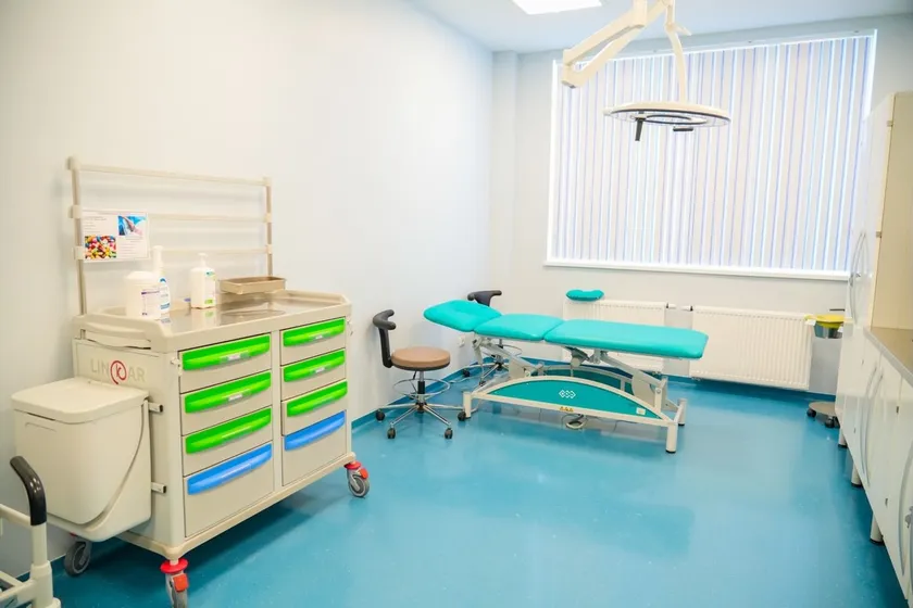 Instagram / jenis_qasymbek