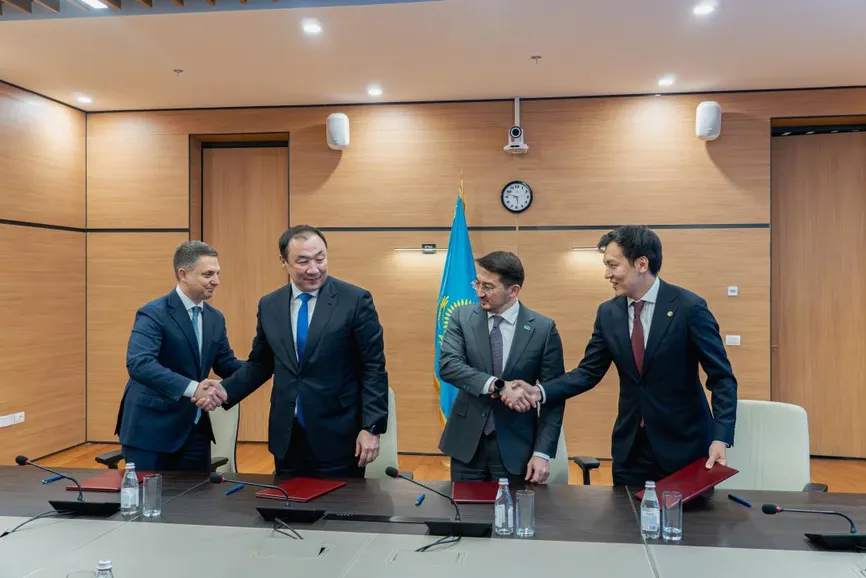 Qazaqstan Monitor: Астанада жүргізушісіз такси іске қосылады: Жоба 2026 жылдан басталады