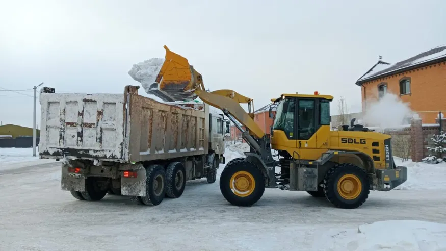 Qazaqstan Monitor: С начала зимы из Астаны вывезли до 200 тысяч грузовиков снега